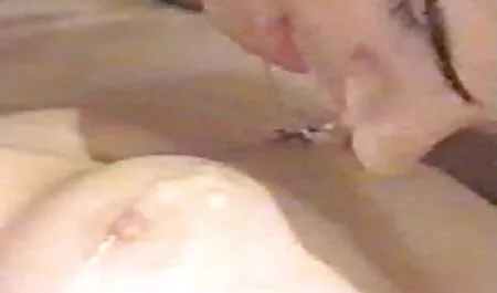 Slatki momak liže poen best italian porno Mikki Lynn i jebe je u analu