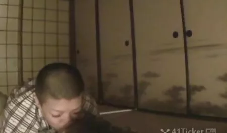 Pikaper je skinuo mladu španjolsku djevojku itsly porno na ulicu i jebao se kući u analu
