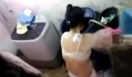 Zasljepljujuću kučku italuan porno jebeno jeba ljepota