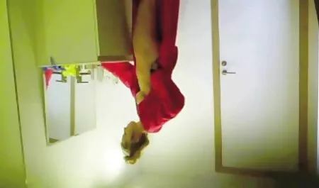 Kurve su isisale film pornoitalian najboljeg prijatelja