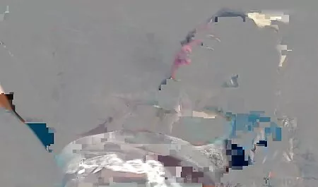 Vruća mama s velikim sisama jebe svoj mali porno famili itali anal s ružičastim vibratorom