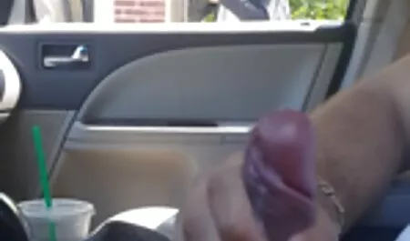 Prekrasna drolja itaian porno s lijepim tijelom sisa momka