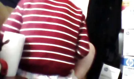 Čovjek trpi free italian porno film mladu plavušu u ustima