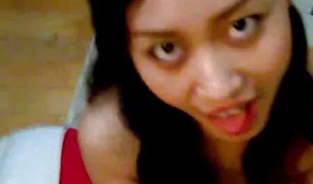Zrela porno italina mama sisala je kurac svom zetu