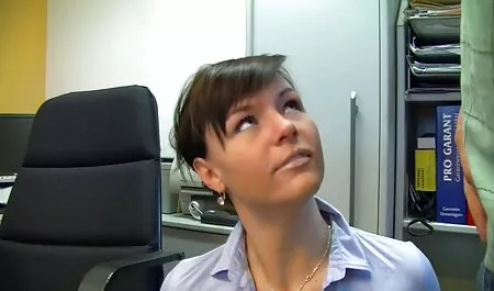 Susjedov je penis usisan u krilu u mature italiana porn hodniku