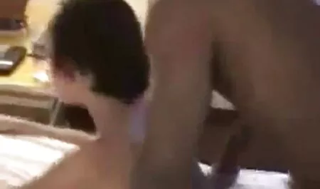 Mladi seksi par se troji na kastingu s italiana sex djevojkom