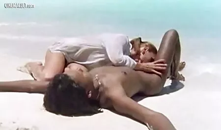 Seksi studentica masturbira na web porno itlai kameri