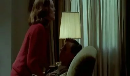 Nježni poljupci, iralian porno romantična atmosfera i vrući puhanje