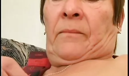 Mlade nježne porno vidro gratis lezbijke ližu nožne prste i miluju macu