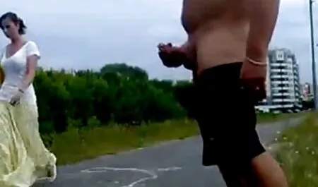 Lijepa plavuša s 18 godina noi porno amatoriale italiano dobila je na poklon seks sa seksi crnkinjom