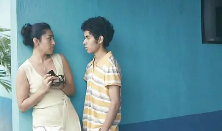 Taylor film pornoitalian miluje svoju macu na suncu