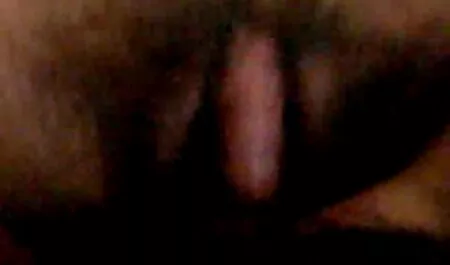 Strastvena lutka s velikim visećim boobsima dobiva jebenu italina porno bucmastu pičku