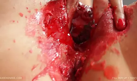 Milovao je svoju djevojku, namazao ga uljem i počeo porno italina jebati