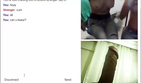 Seksi pohotna plavuša upala je u videoporno film skupinu s napuhanim crncima