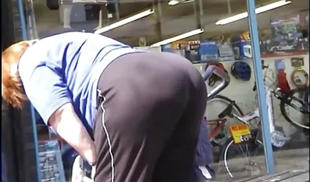 Crna kuja se zajebava u film pornovideo sve rupe